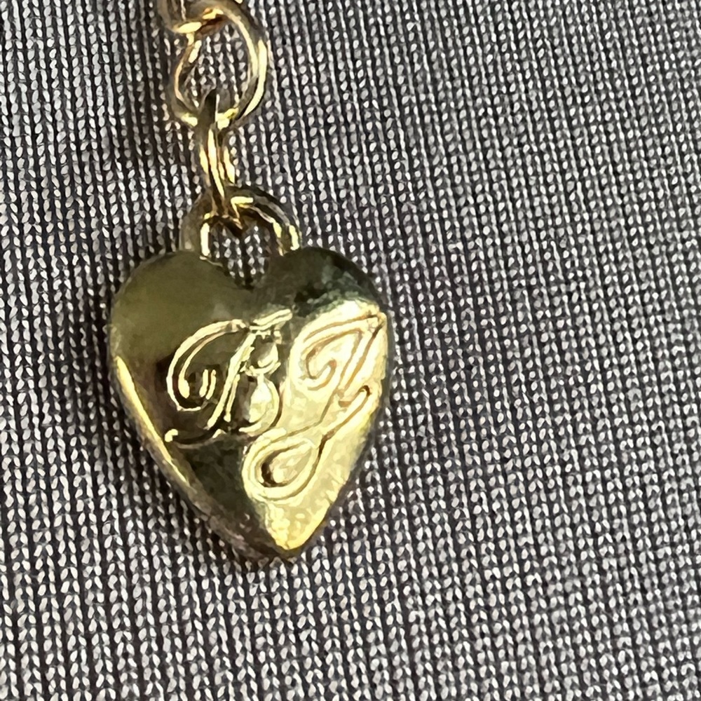 Betsey Johnson Pendant/Pin/Brooch Woman’s Face / Head NWT - Picture 6 of 6